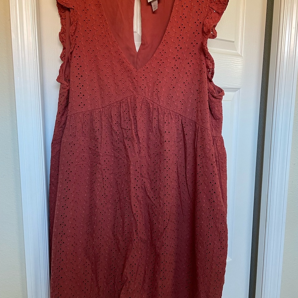 Knox Rose Rust Eyelet V-Neck Dress
